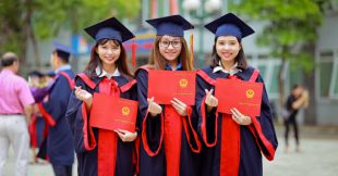 Danh sách tốt nghiệp tháng 4-2022