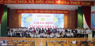 Chương trình chào đón tân sinh viên K47